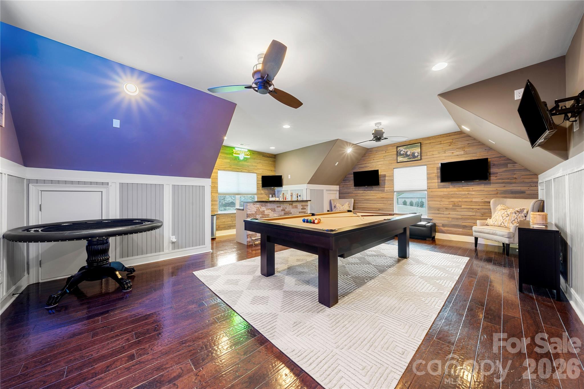 Water Edge - Residential