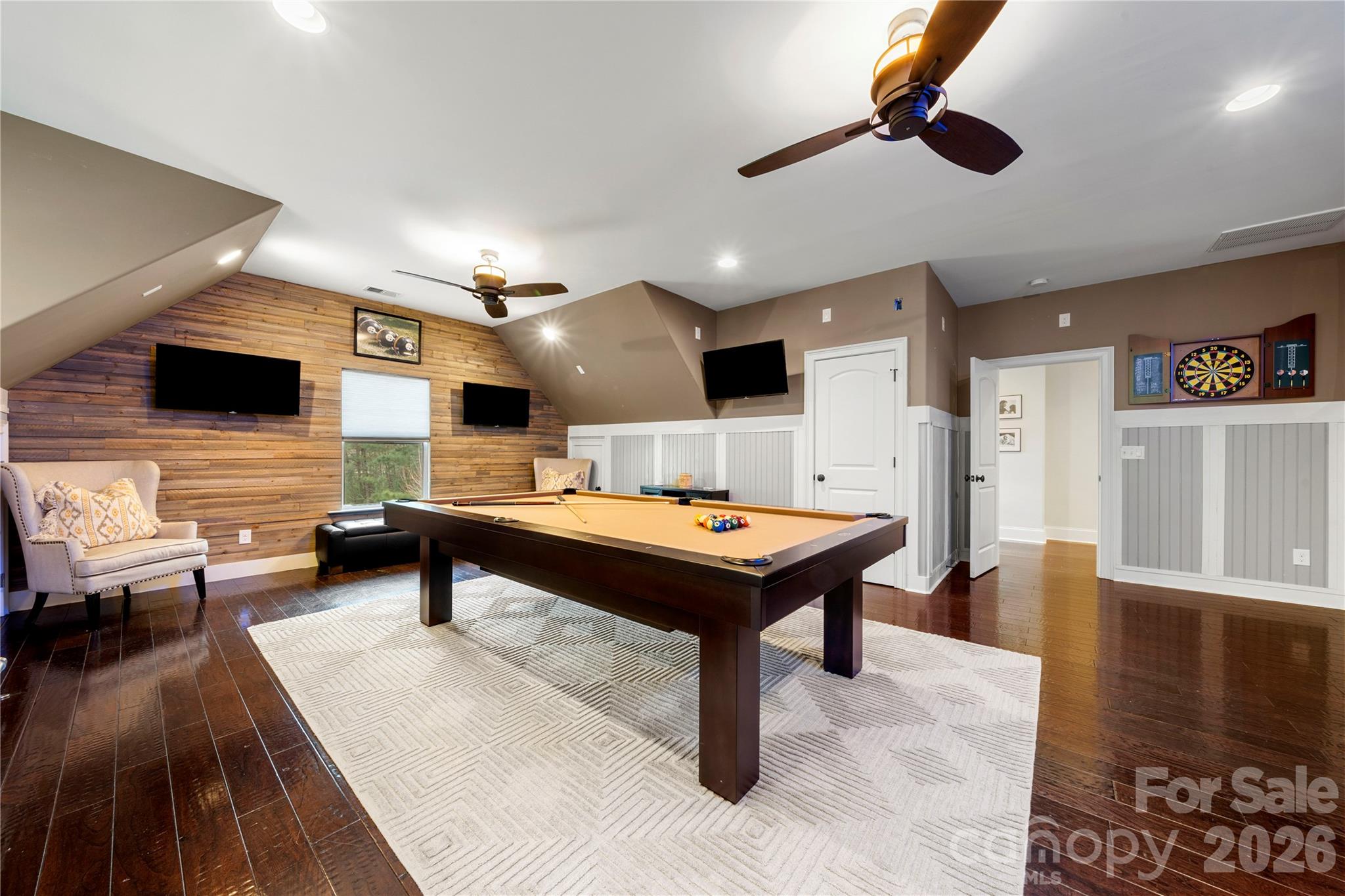 Water Edge - Residential