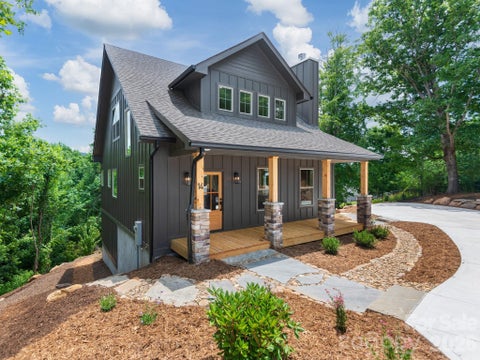 Photo of 14 Yost Street, Weaverville, NC 28787 (MLS # 4402209)