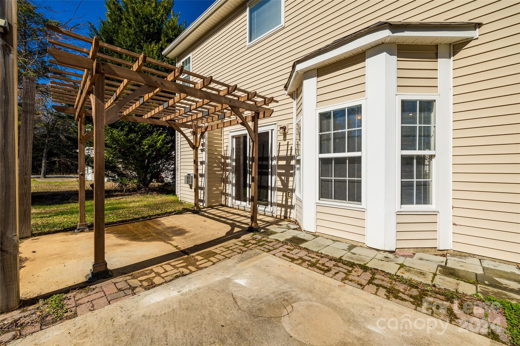 Mcdowell Place - Residential Lease