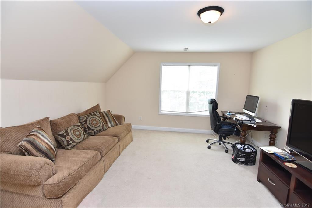 Regent Park - Residential Lease