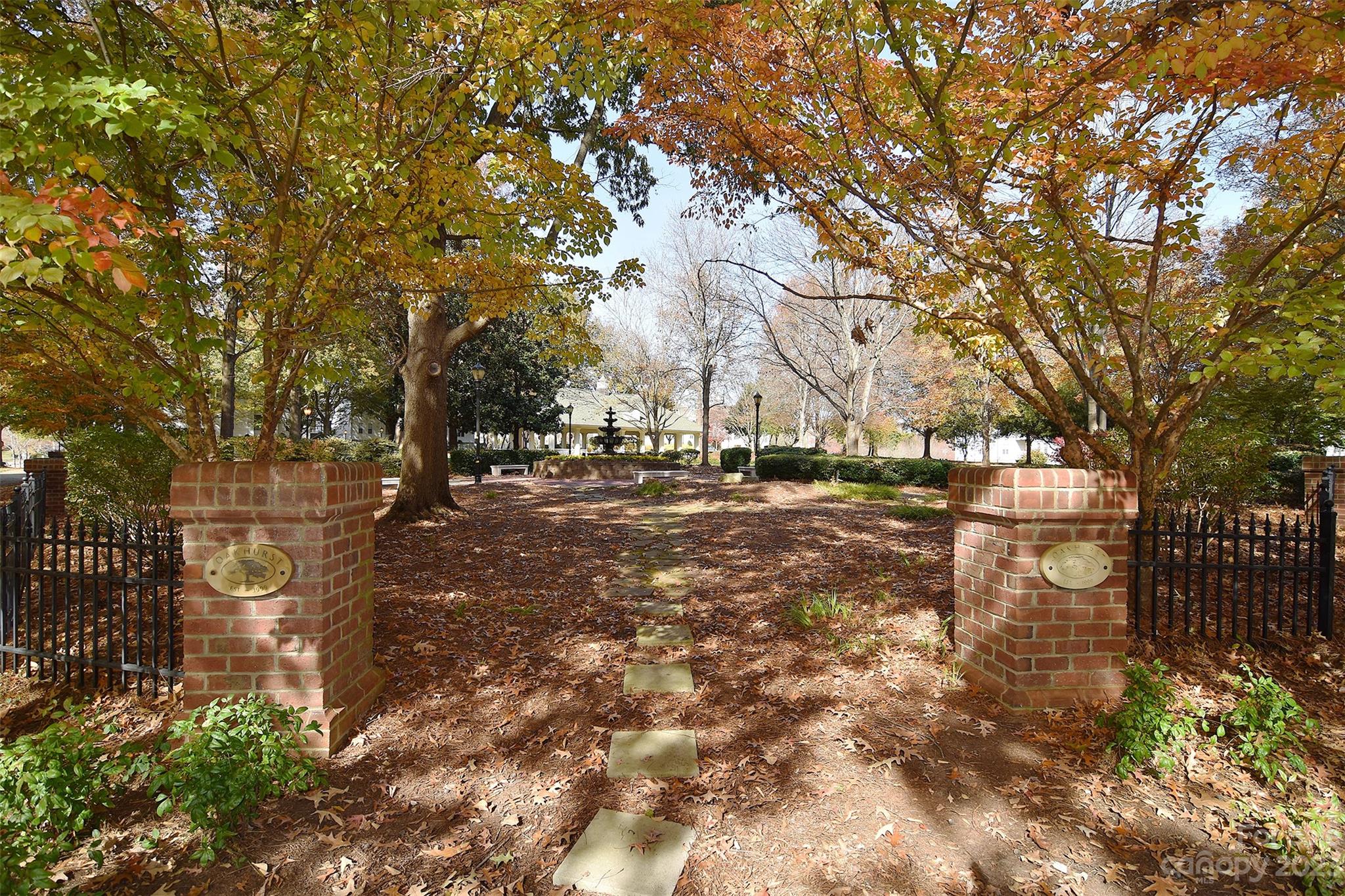 The Terraces at Oakhurst - Residential