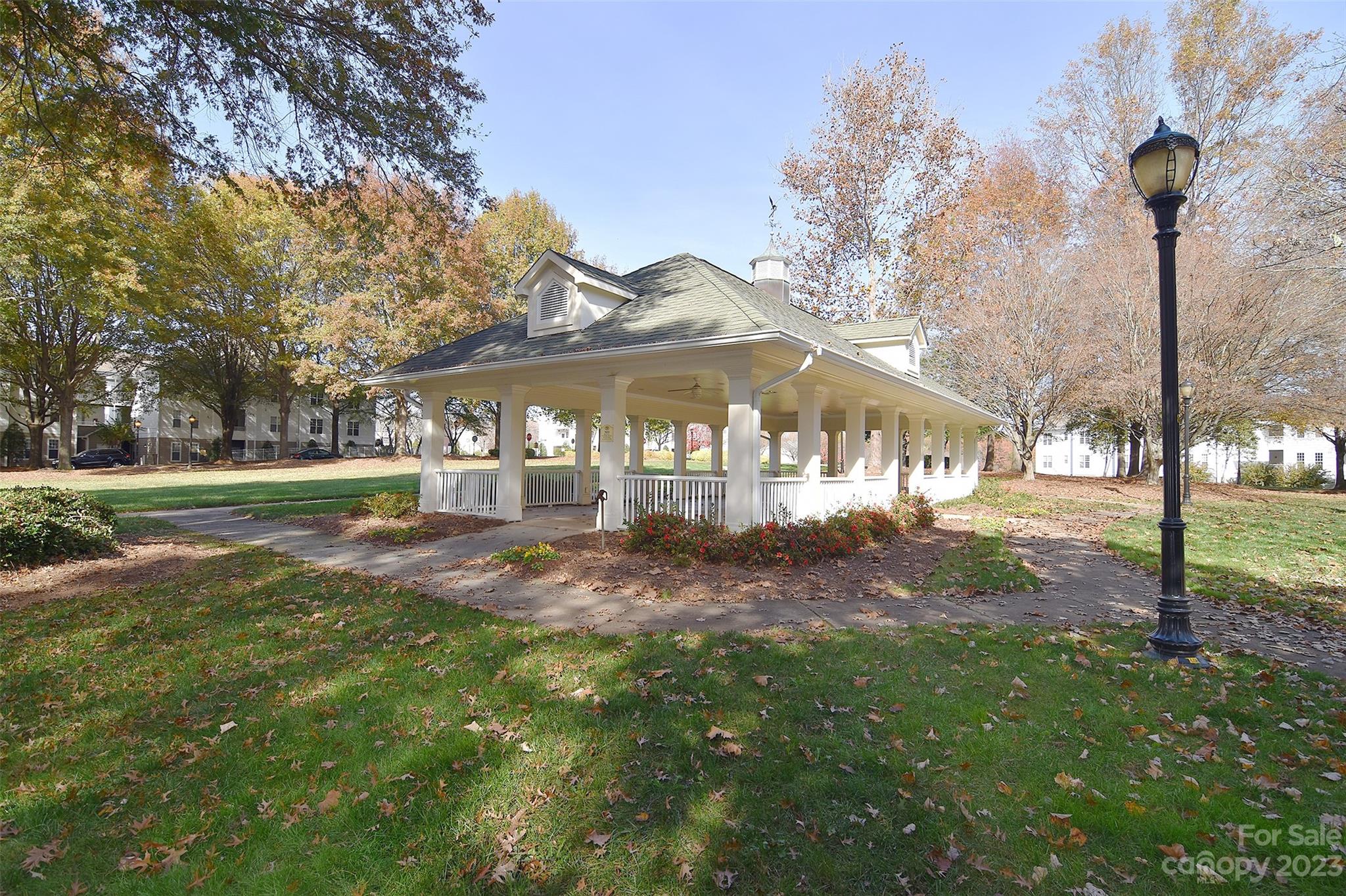 The Terraces at Oakhurst - Residential