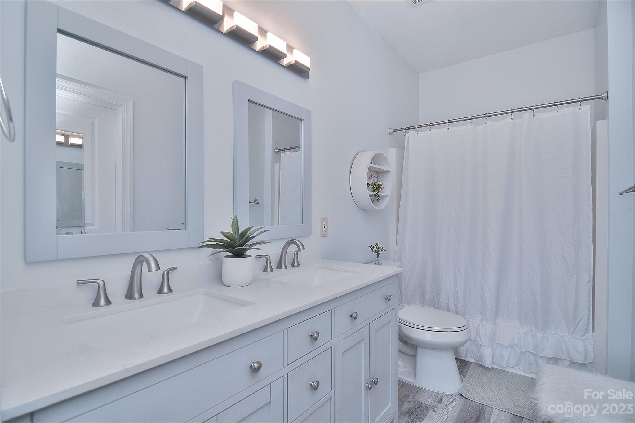 The Terraces at Oakhurst - Residential