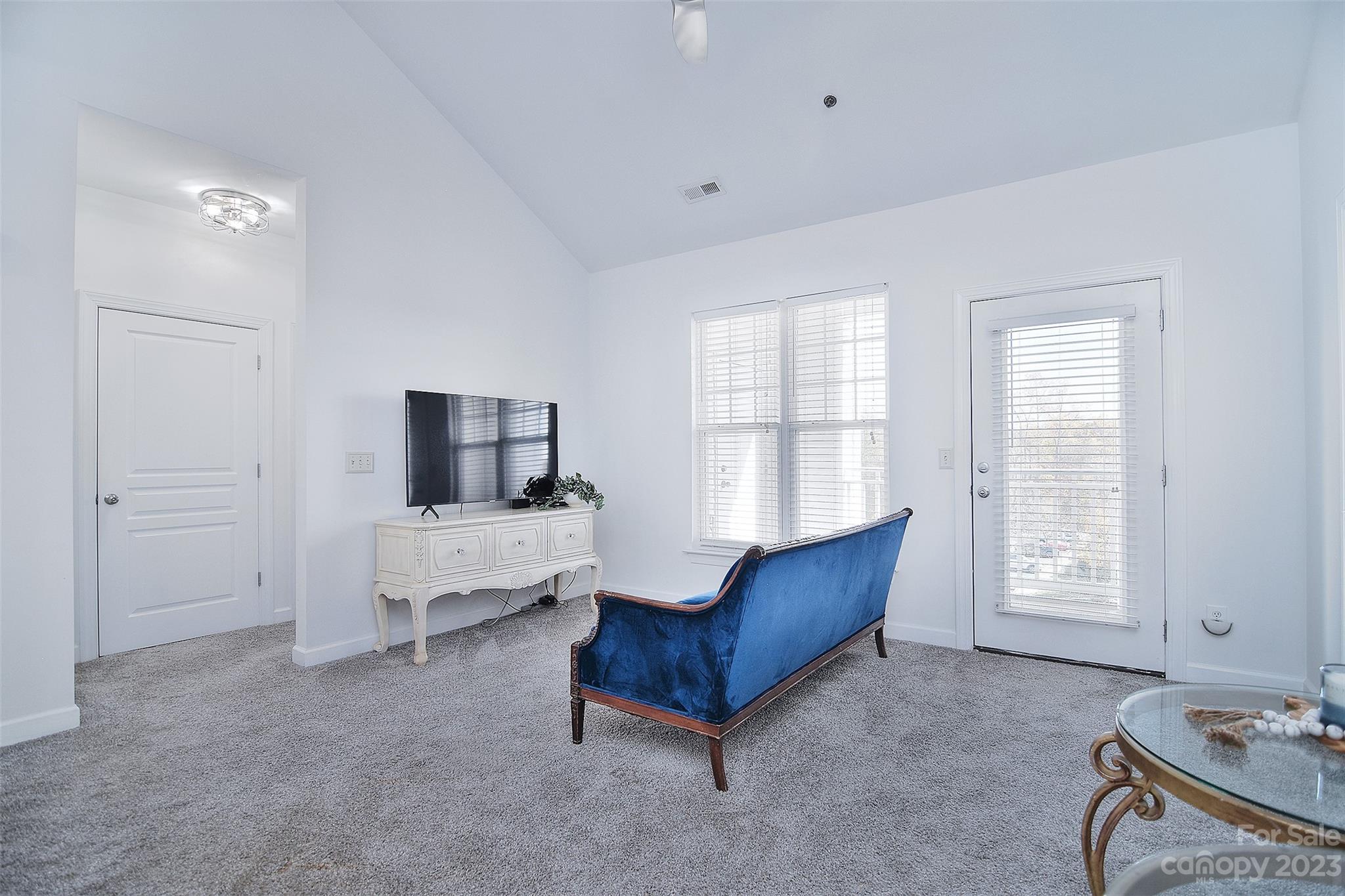 The Terraces at Oakhurst - Residential