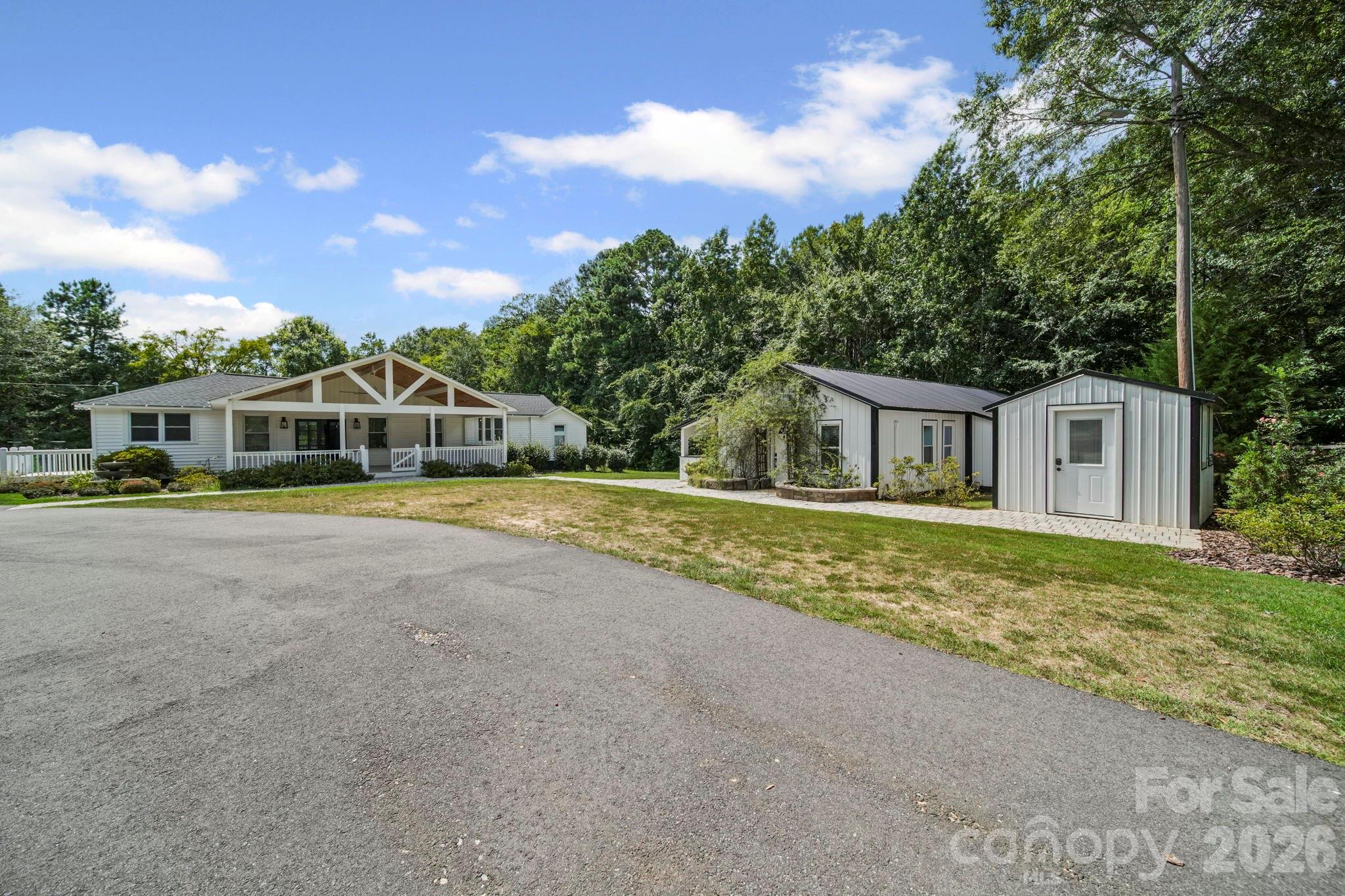 5214 Echo Valley Drive