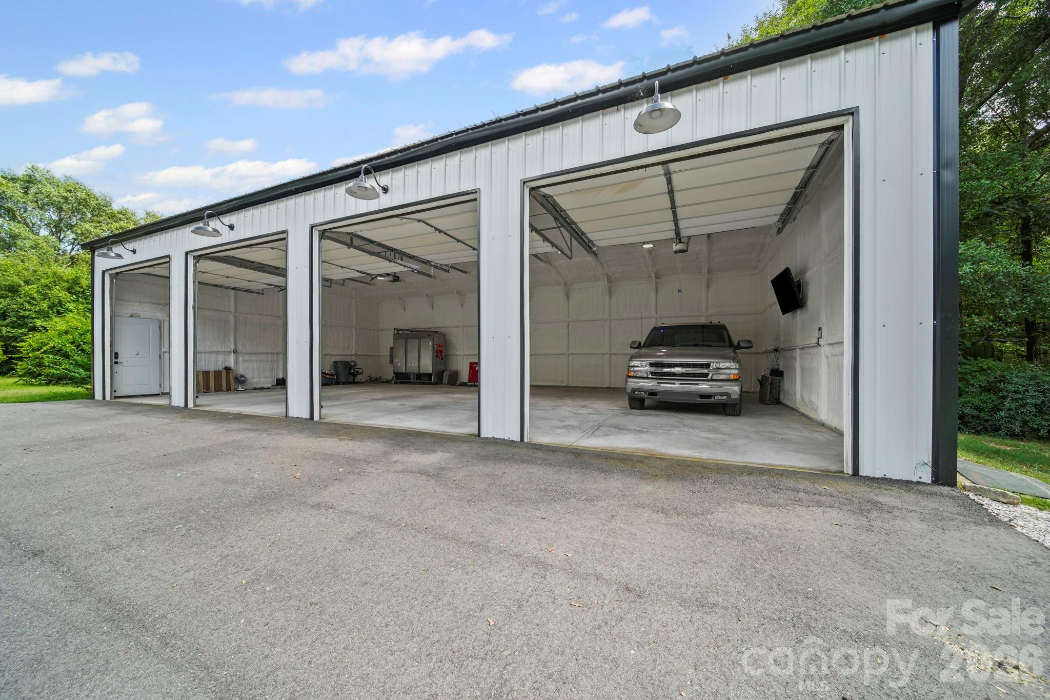 5214 Echo Valley Drive