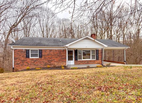 3002 Denwood Drive Claremont NC 28610