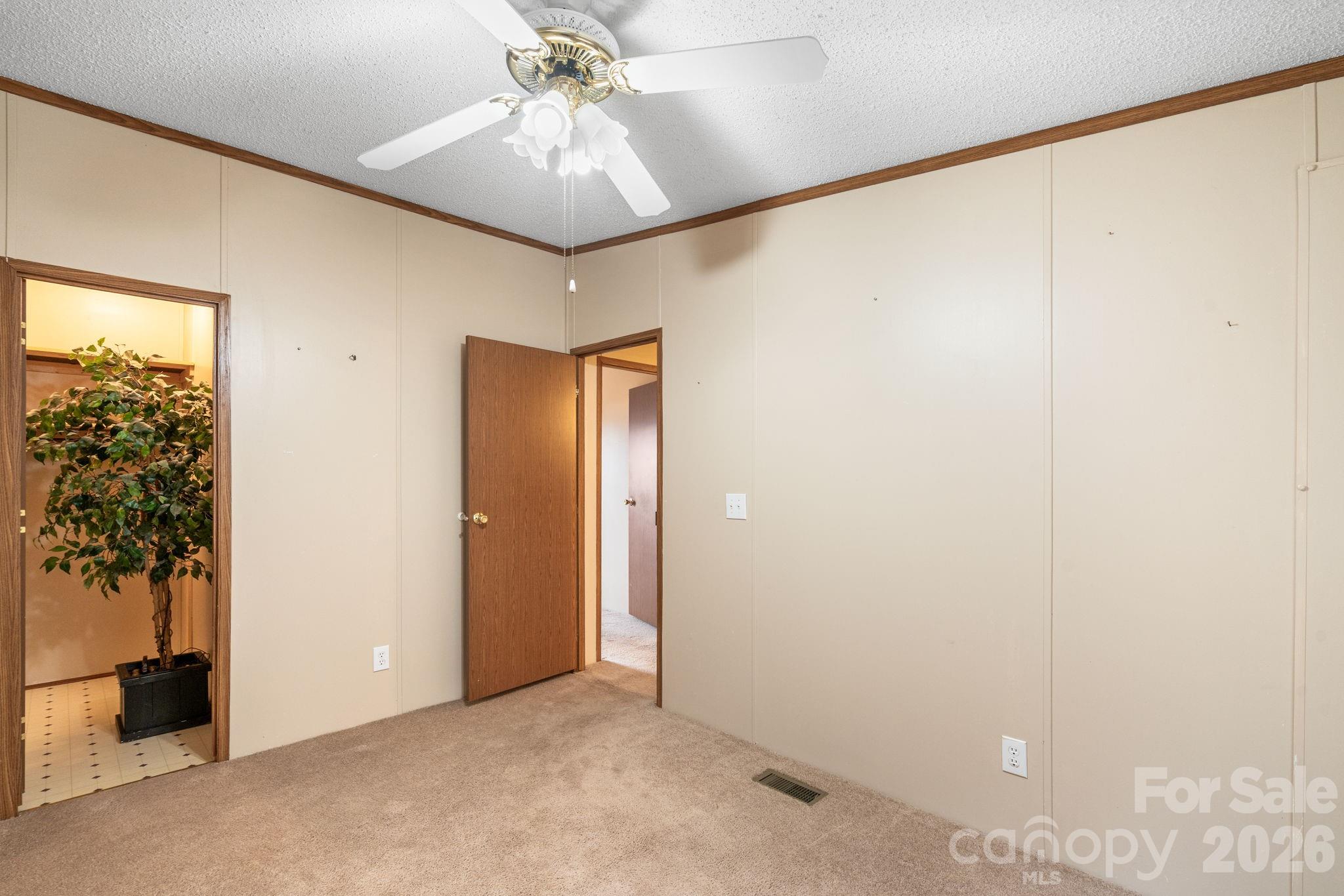 Walnut Grove - Residential