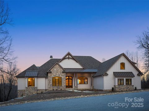 527 Falkirk Way Zirconia NC 28790
