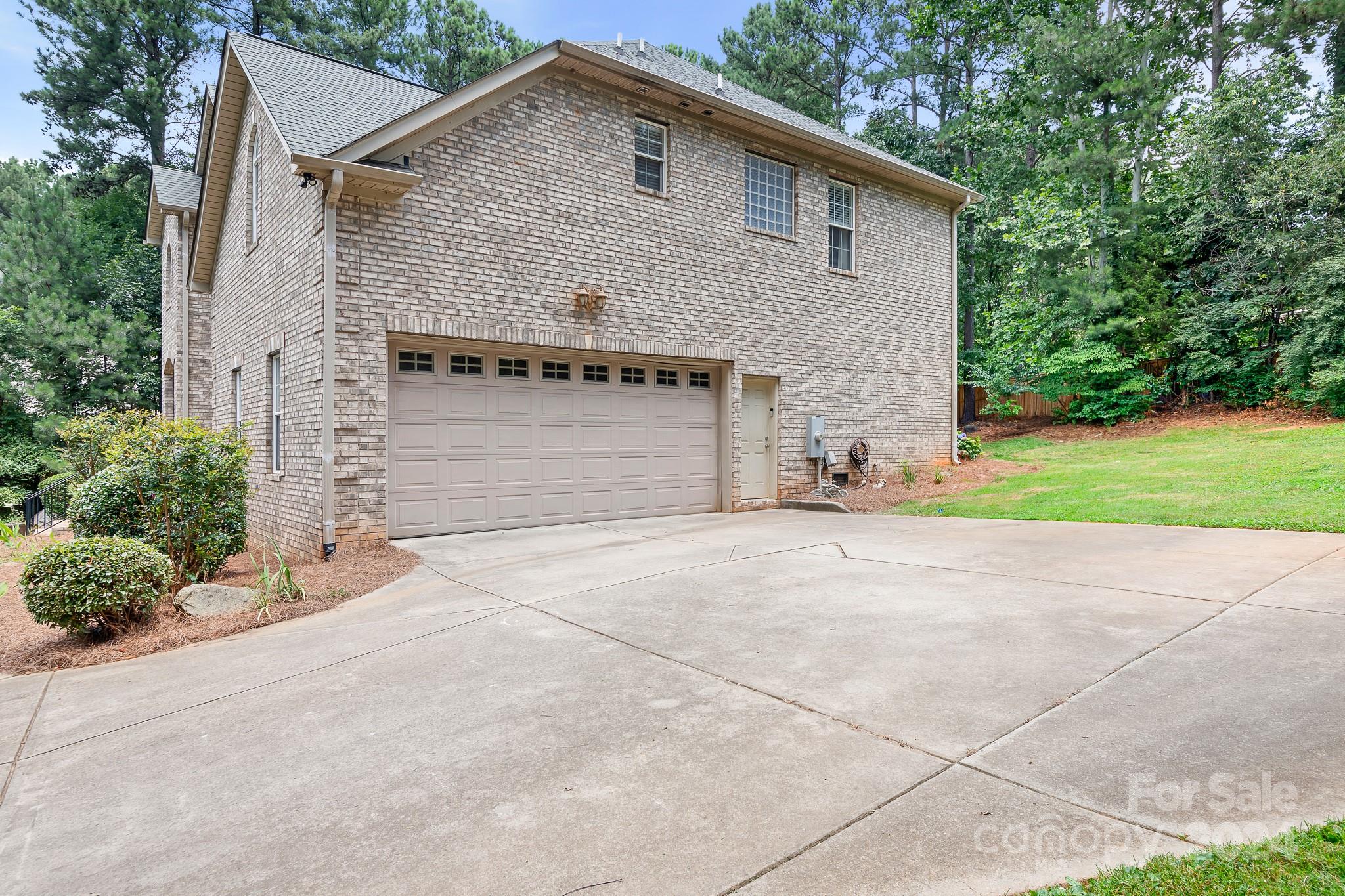 Watertree Landing - Residential