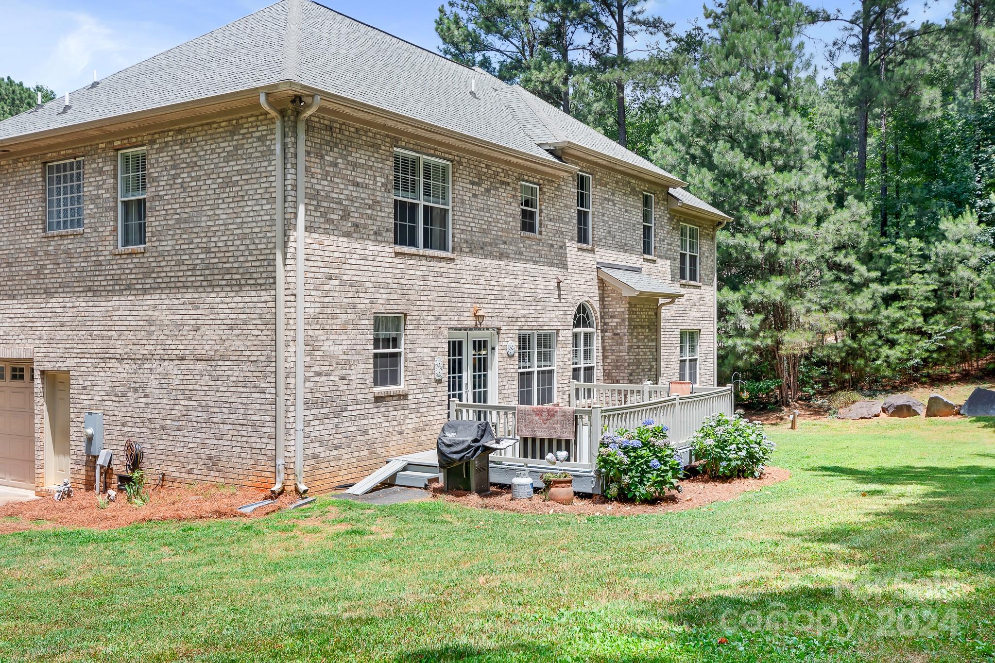 Watertree Landing - Residential