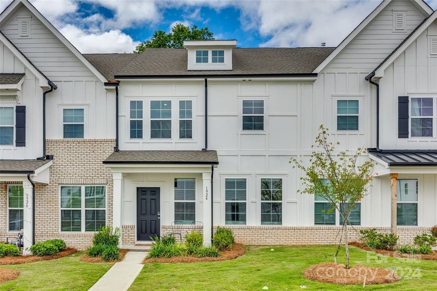 Welcome to your new dream townhome! This stunning property features a custom built fireplace that adds warmth and charm to the living space. The interior is beautifully designed with modern finishes and an open concept. The spacious bedrooms and bathrooms provide ample space for comfort and privacy. 
Located in desirable neighborhood, this townhome is close to shopping, dining, gym and Entertainment options. 
Don't miss out on the opportunity to own this truly exceptional property.