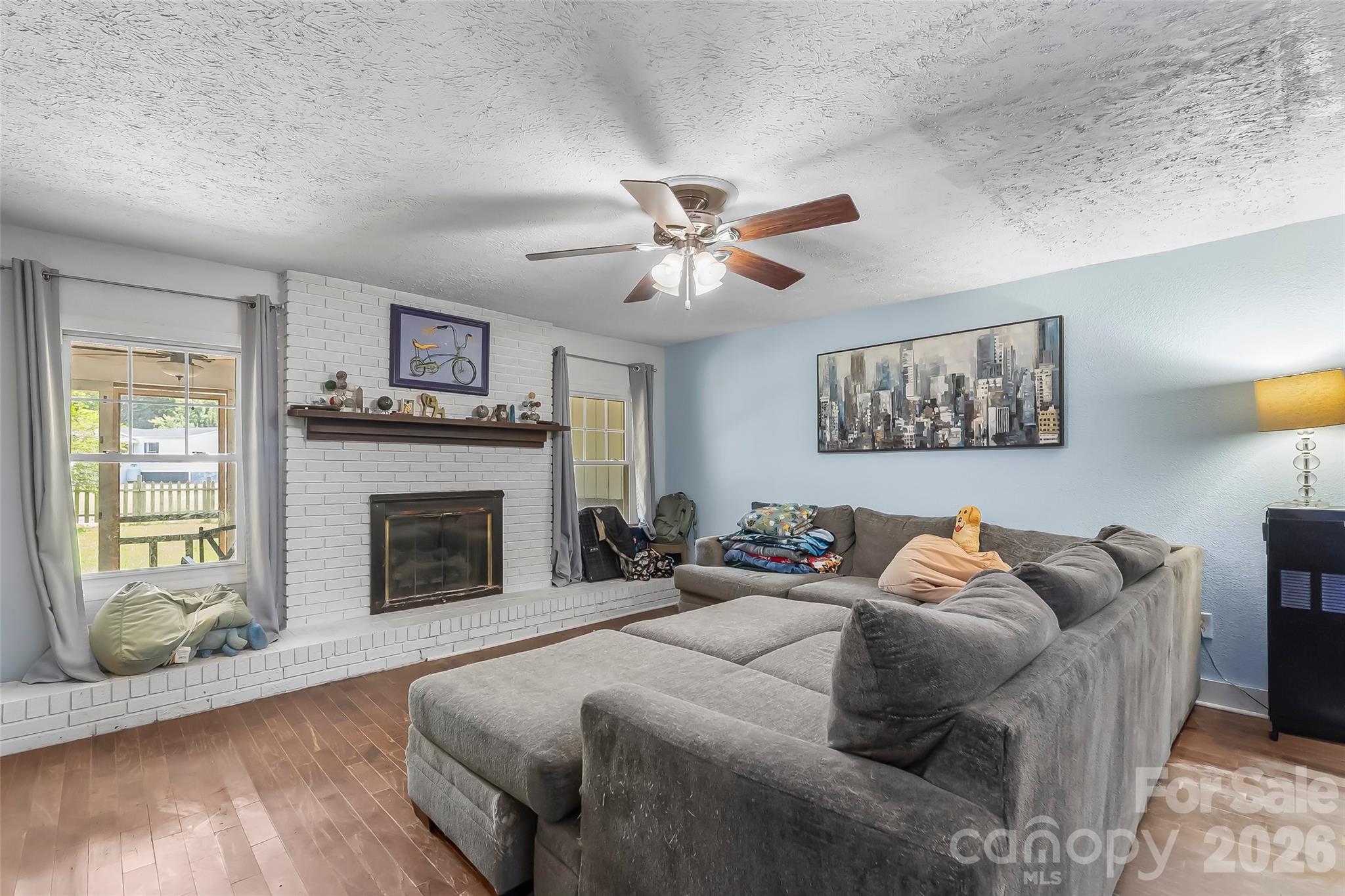40 Sycamore Circle