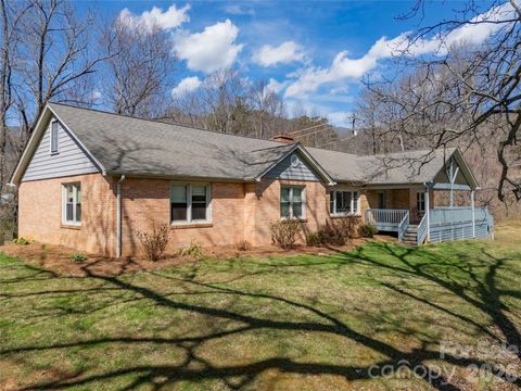 53 Dewees Drive Sylva NC 28779
