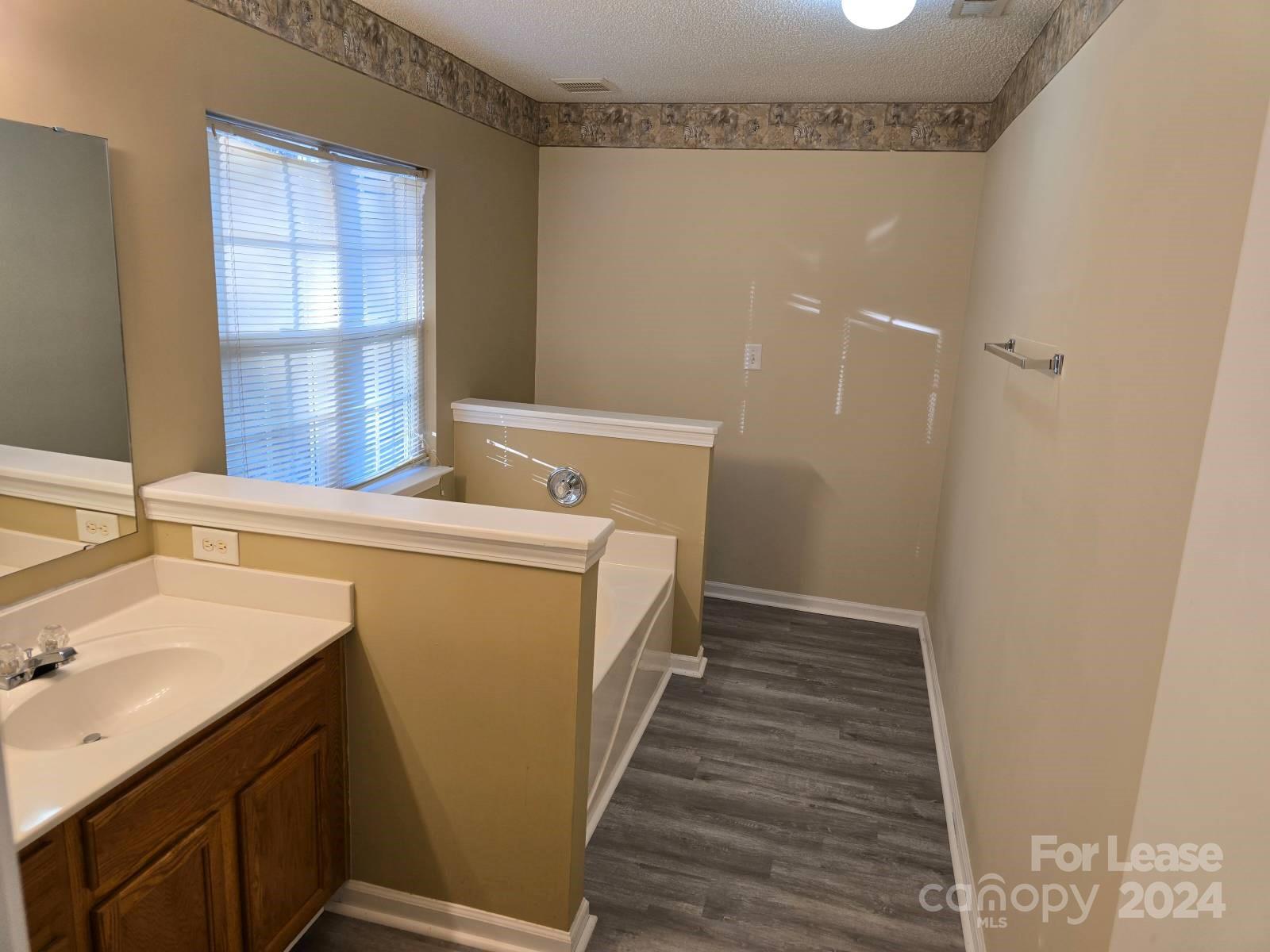 Back Creek - Residential Lease