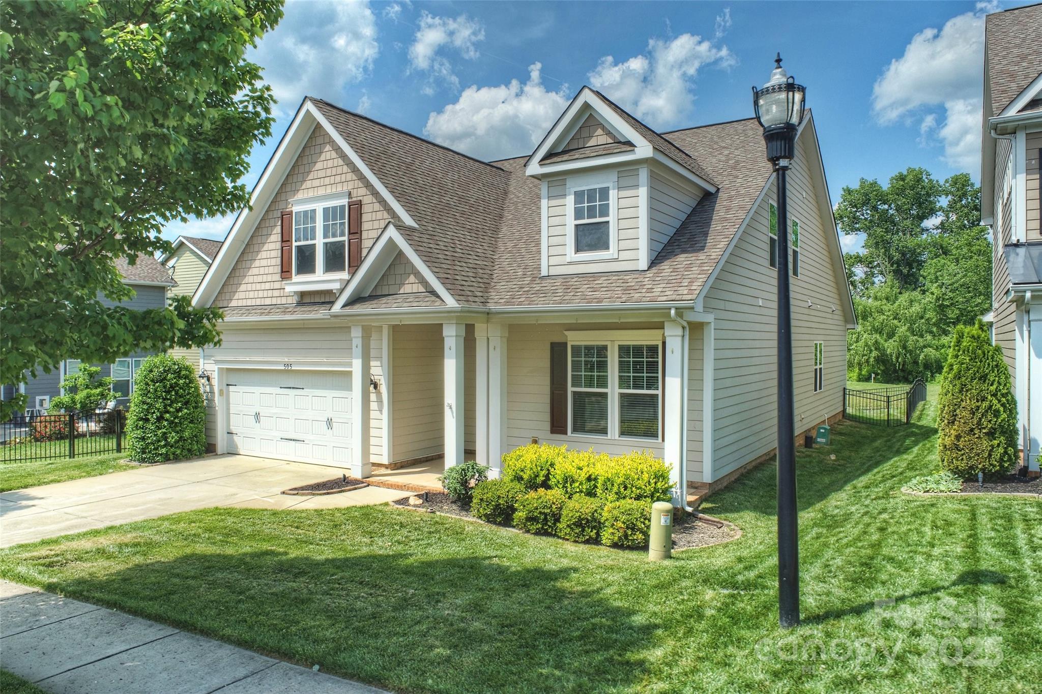 505 Chamberlain Court