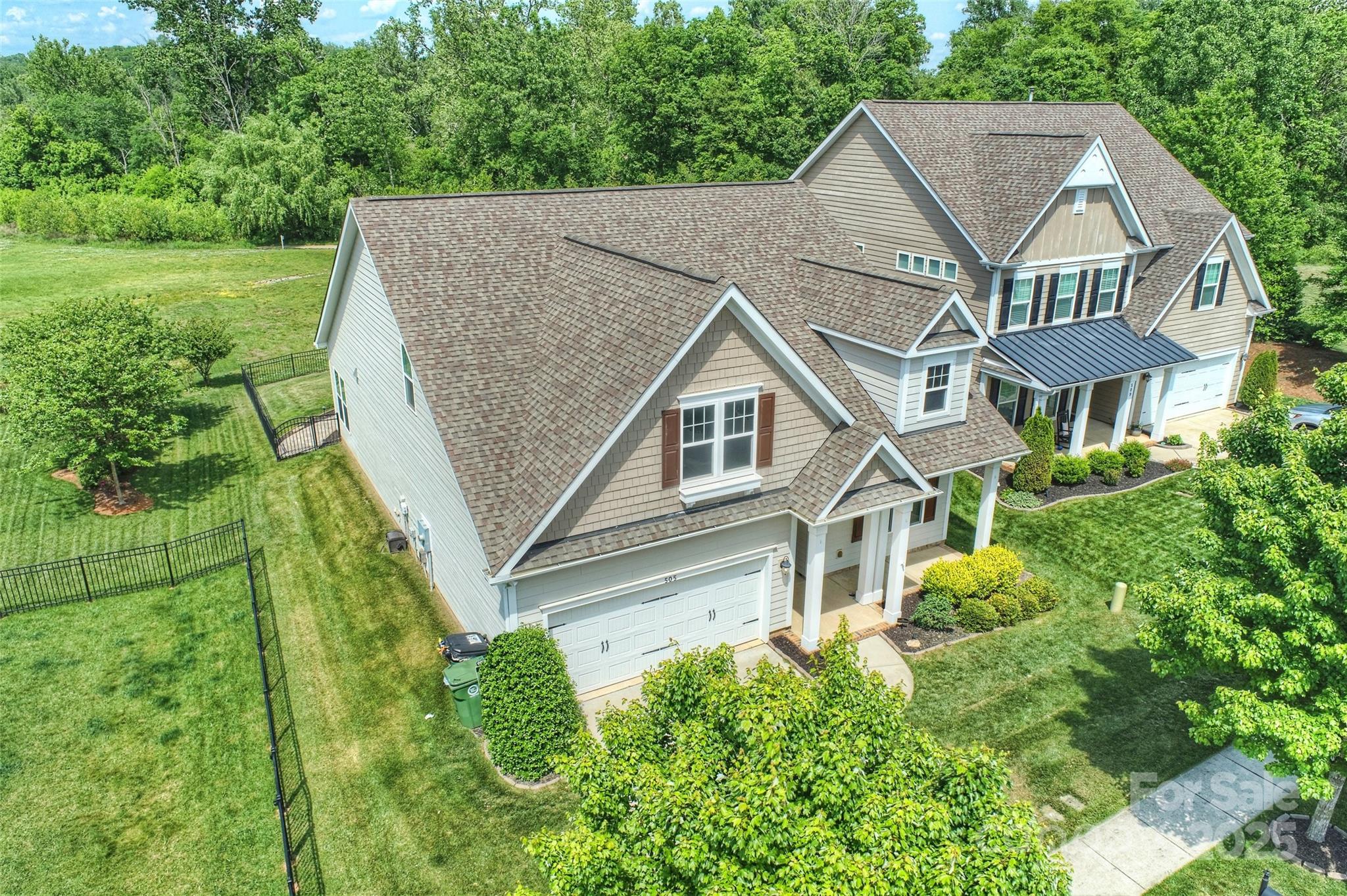 505 Chamberlain Court