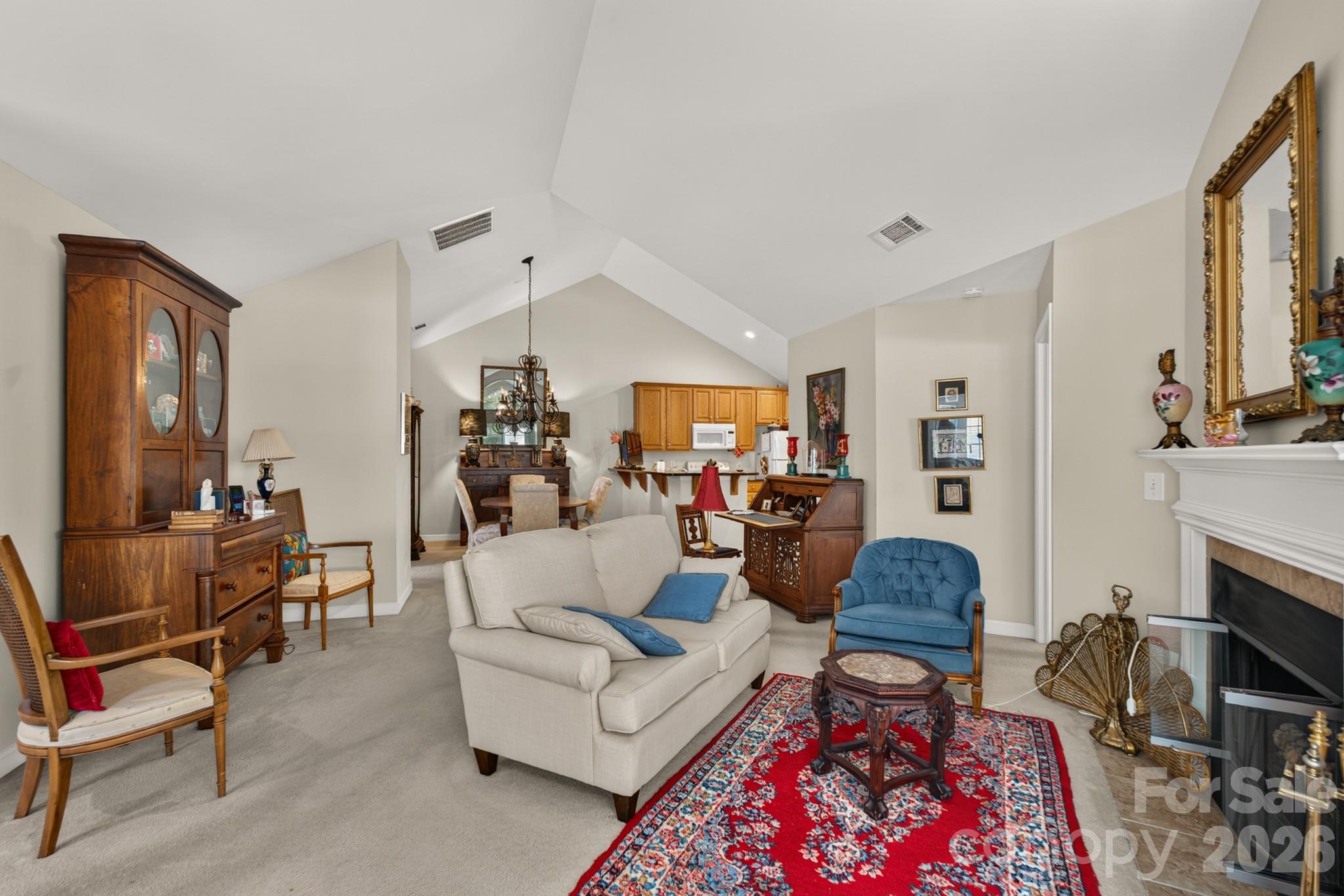 232 Lone Oak Circle