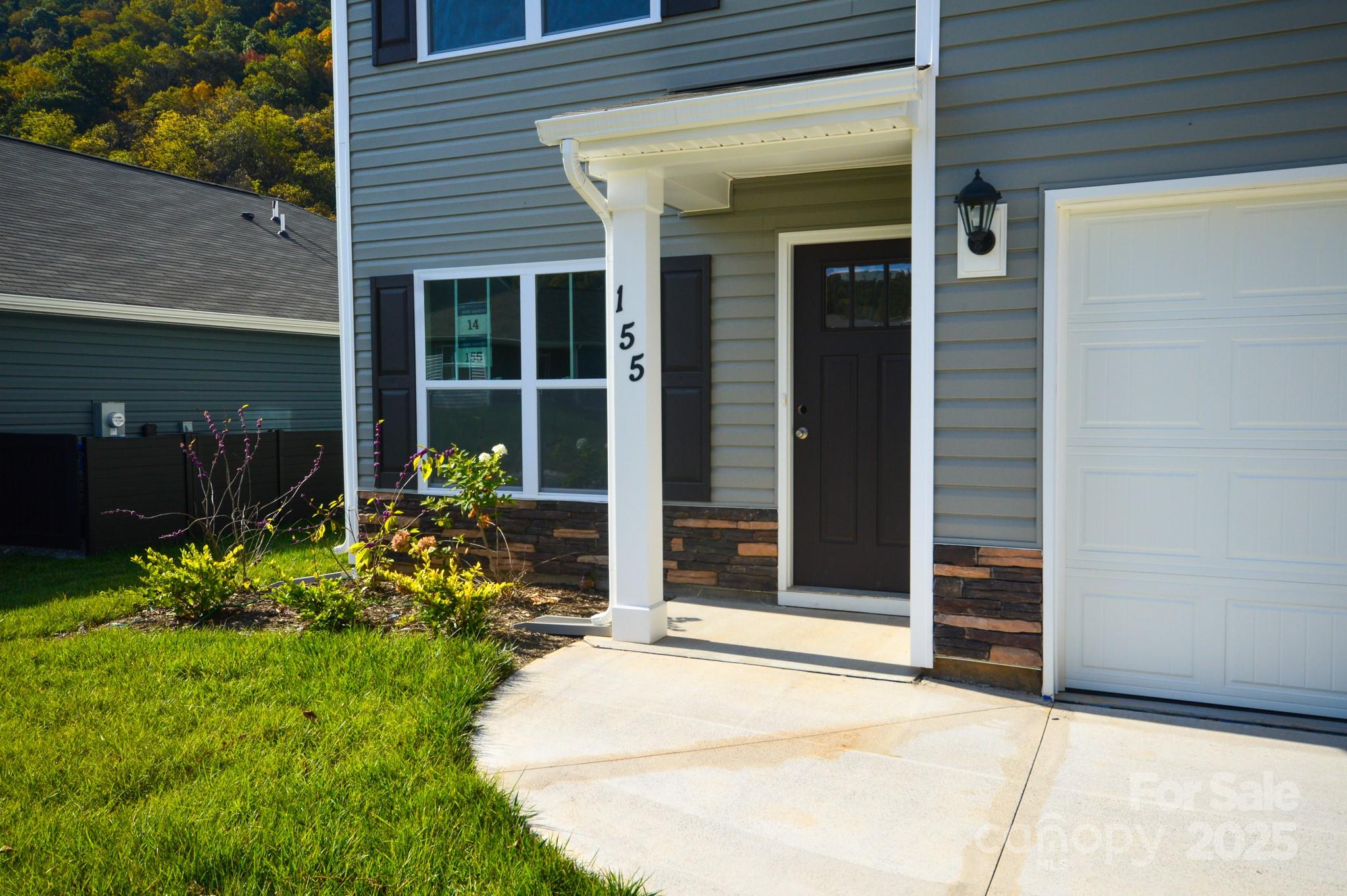 111 Creekwalk Lane