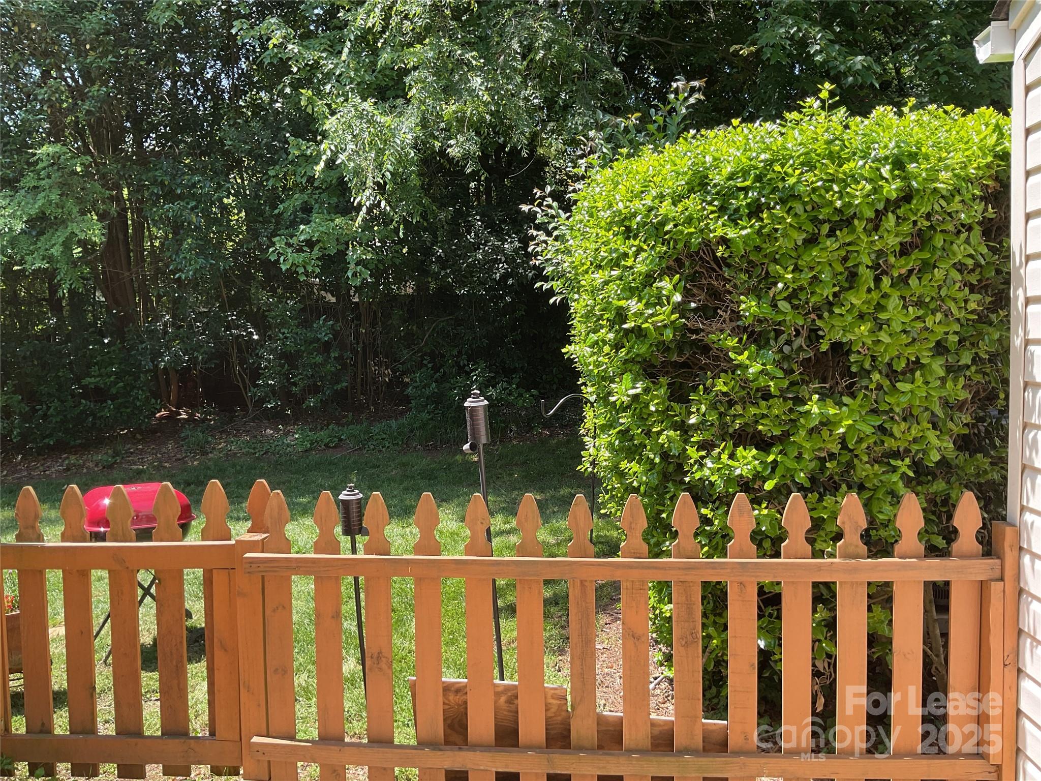 Walker Woods - Residential Lease