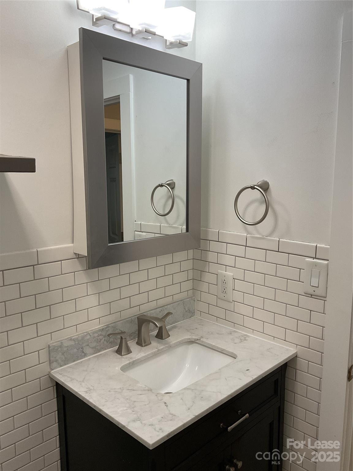 Walker Woods - Residential Lease