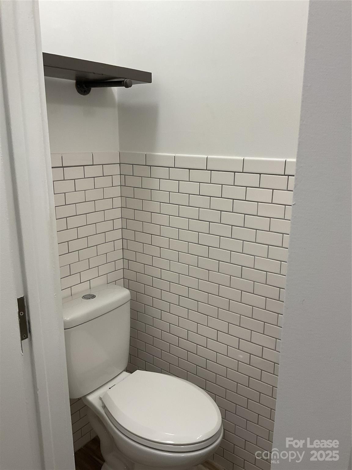 Walker Woods - Residential Lease