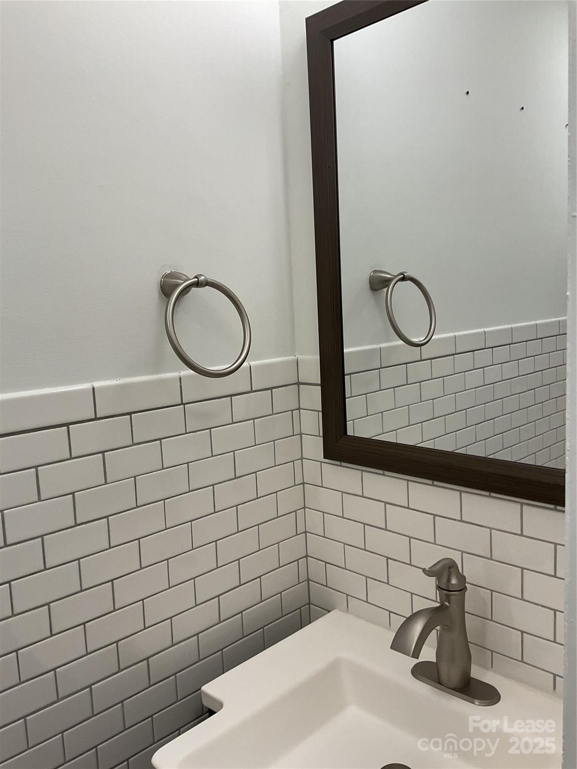 Walker Woods - Residential Lease