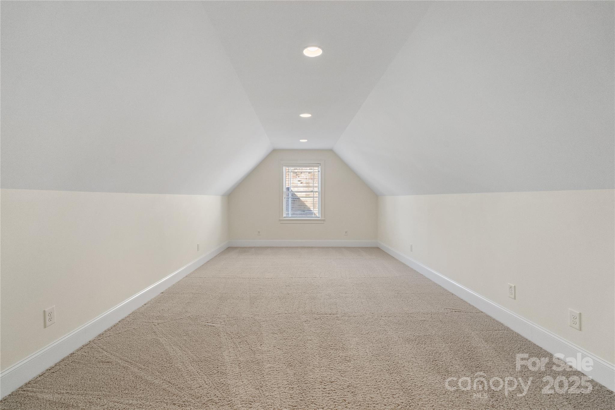 Madison Oaks - Residential