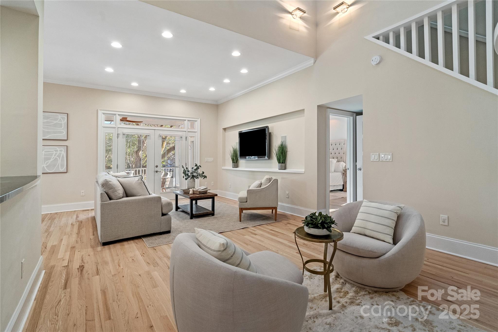 Madison Oaks - Residential