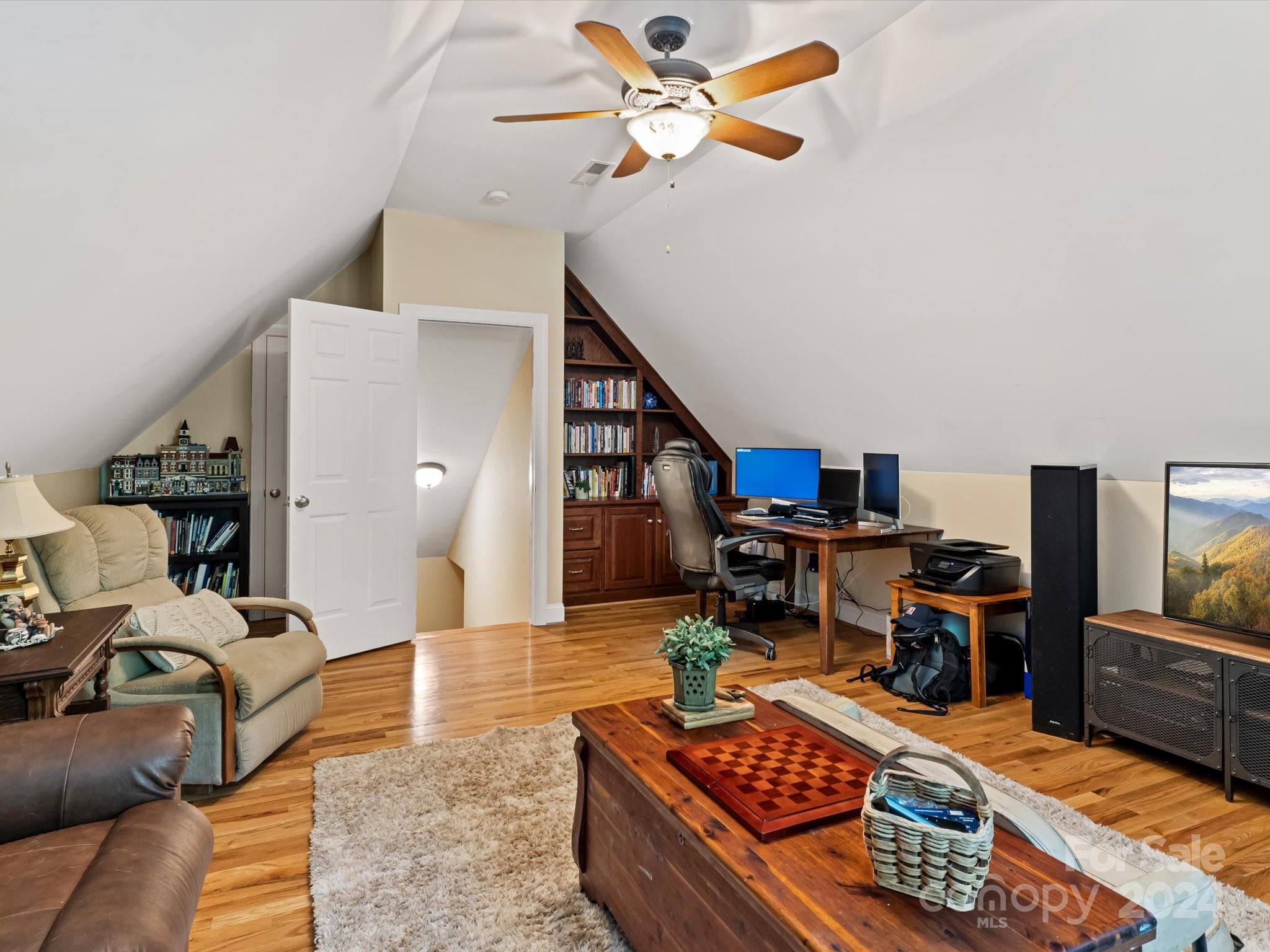 Colony Place - Residential