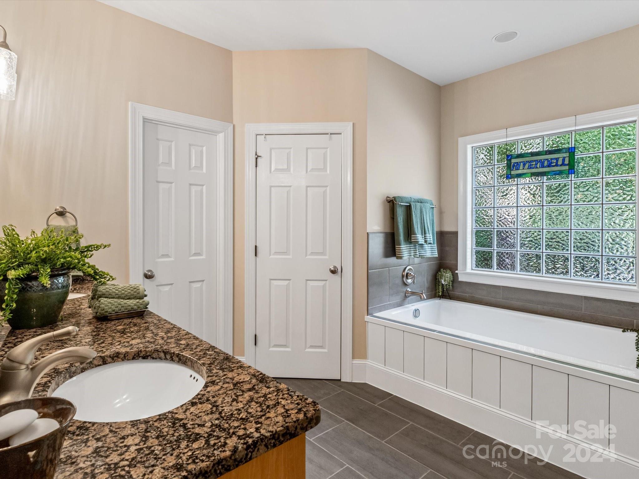 Colony Place - Residential