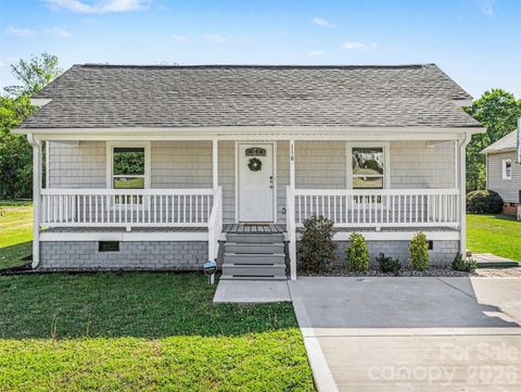 Photo of 118 Glen Rae Street SW, Concord, NC 28025 (MLS # 4369406)