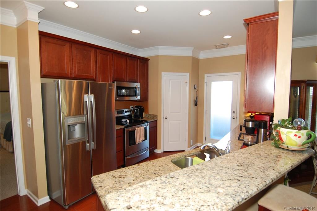 Almond Glen - Residential
