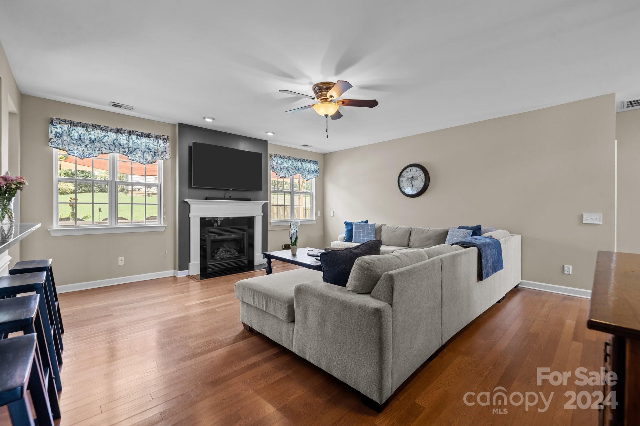 Wesley Oaks - Residential