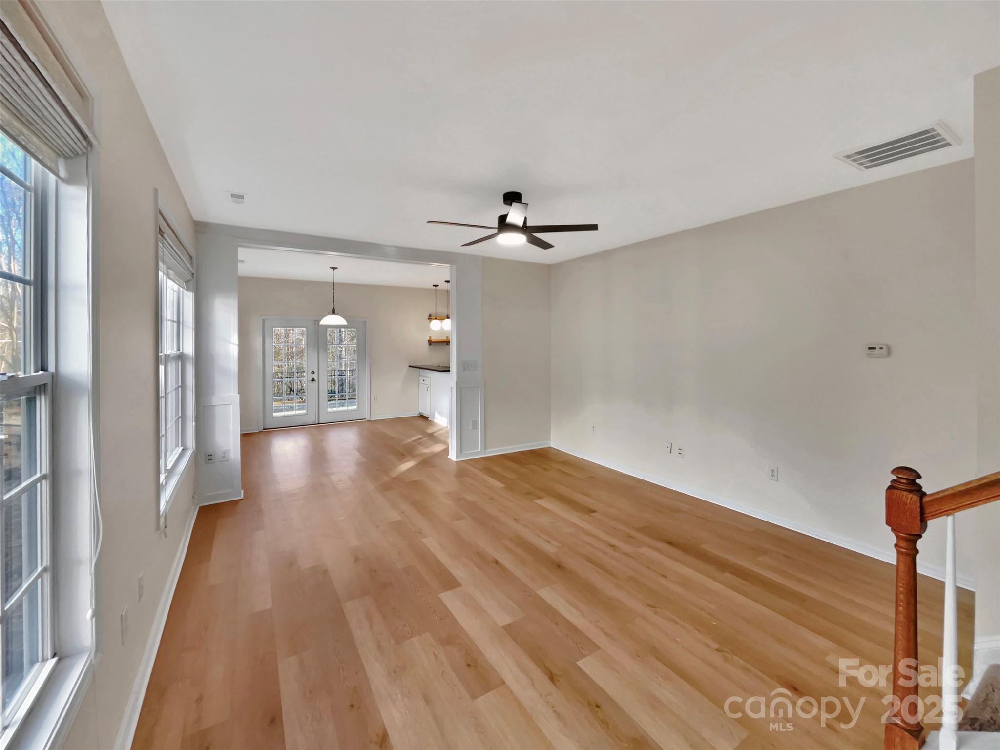 Adams Bluff - Residential