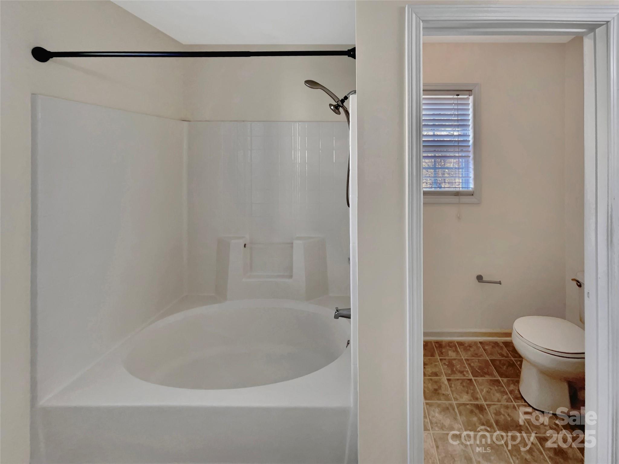 Adams Bluff - Residential