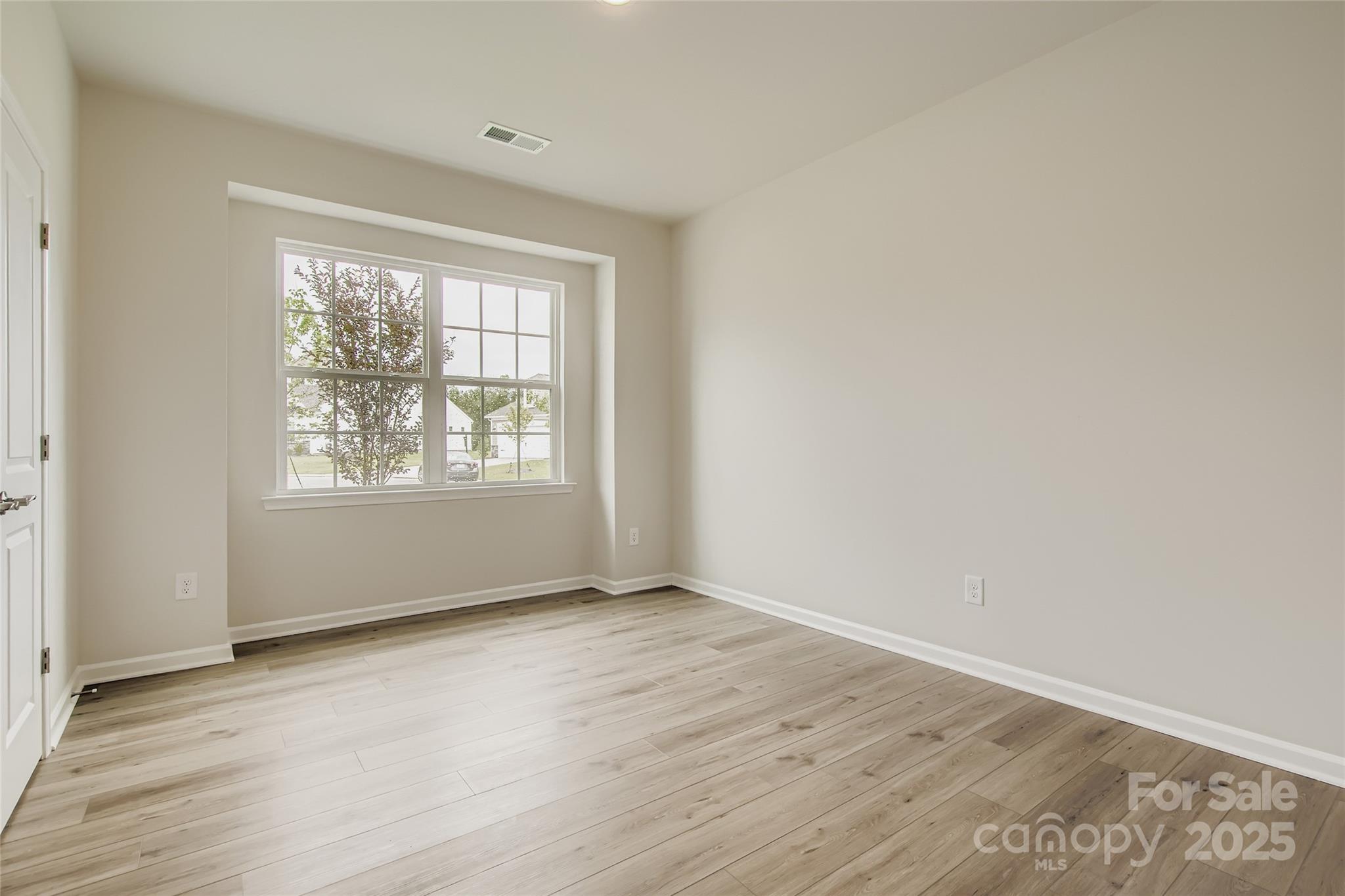 Elizabeth - Residential