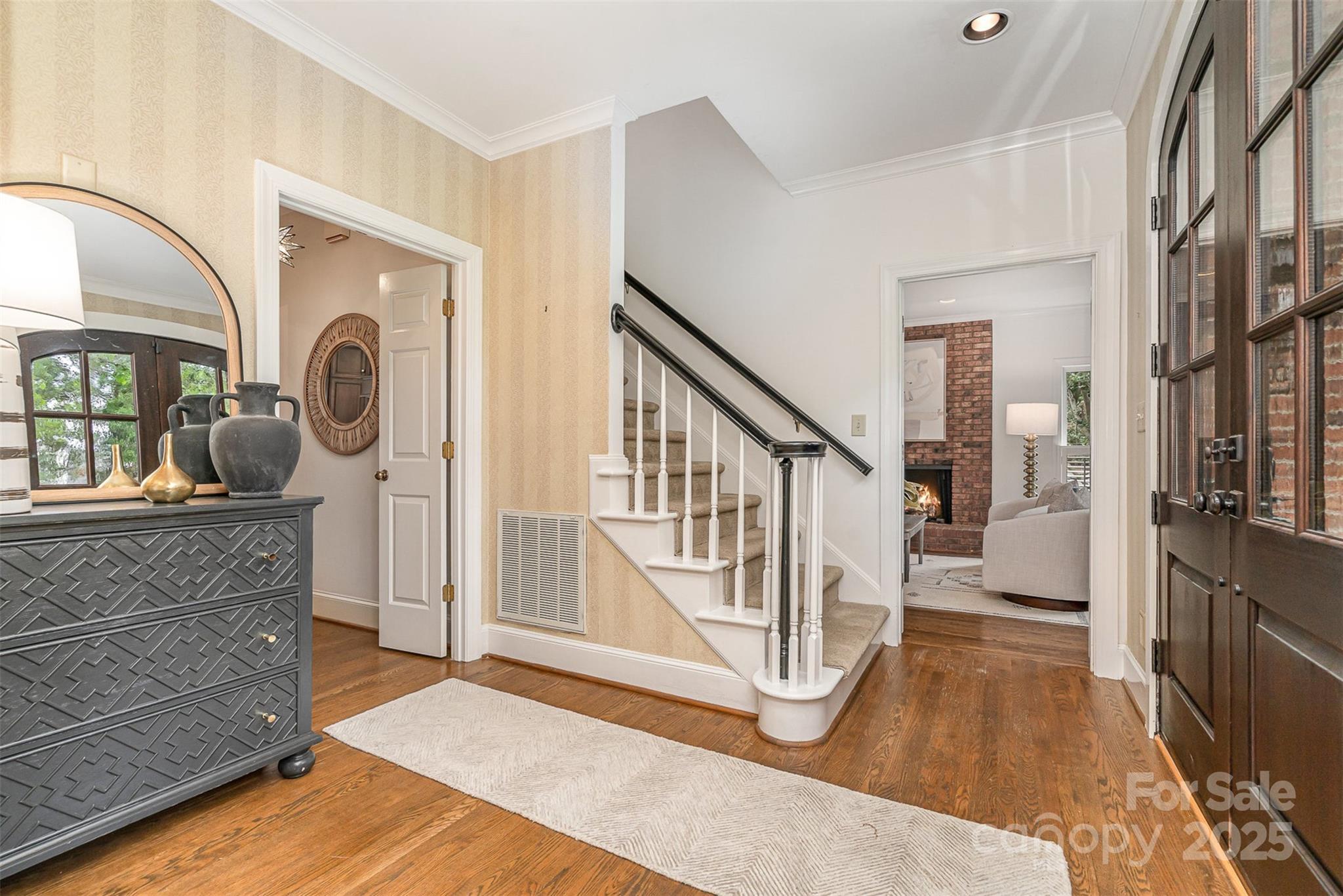 2600 Oakmeade Drive