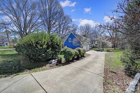 Photo of 345 Jefferson Street, Matthews, NC 28105 (MLS # 4375887)
