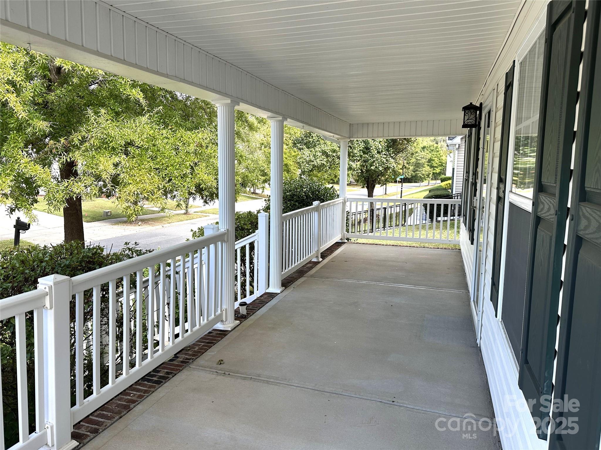 7012 Tanners Creek Drive