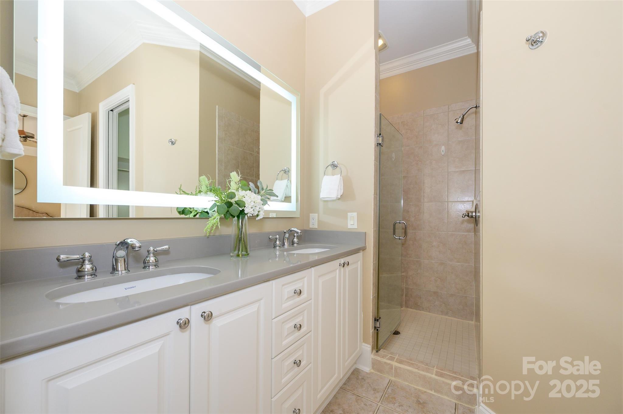 Bradbury Hall - Residential