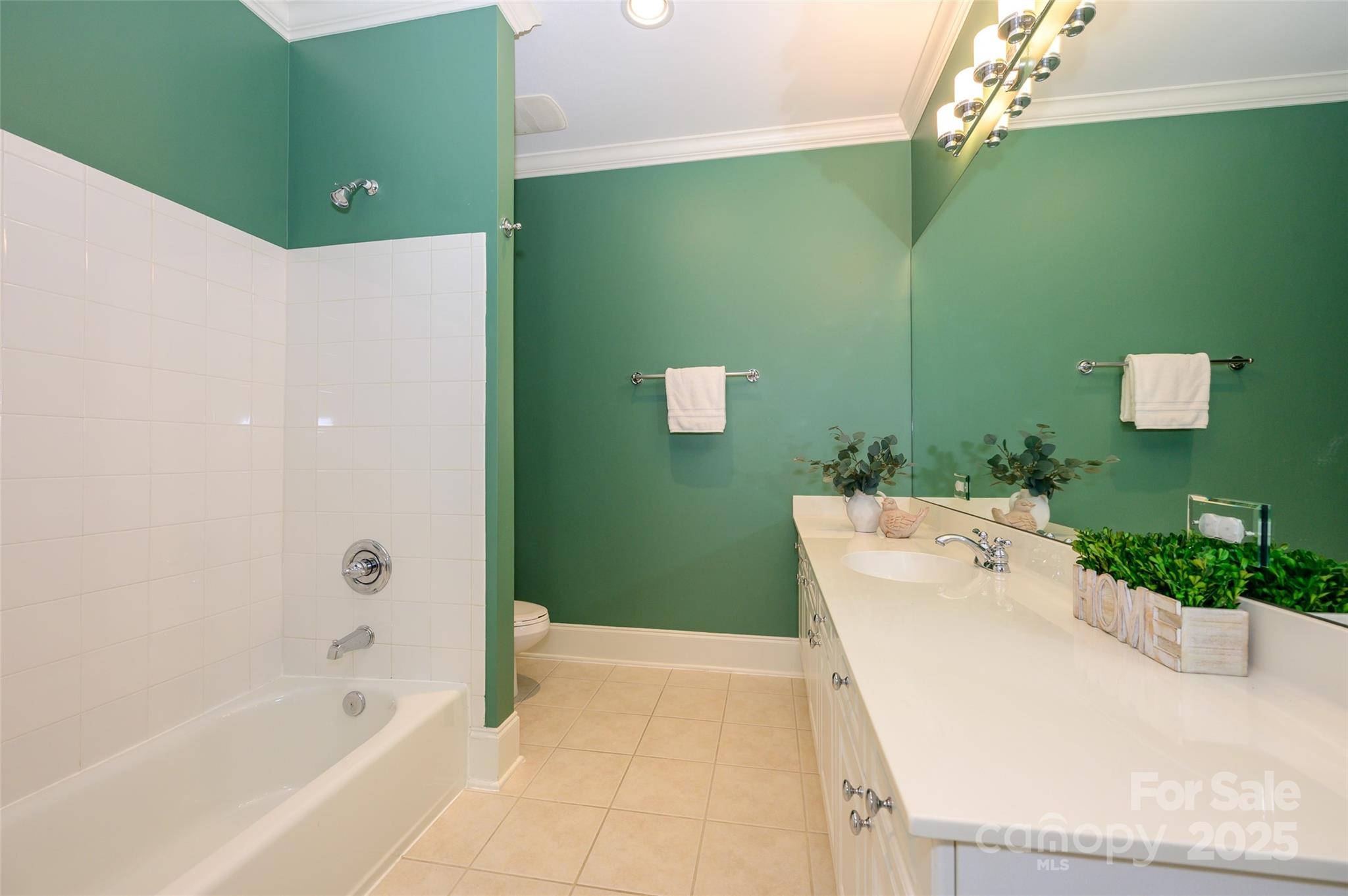 Bradbury Hall - Residential