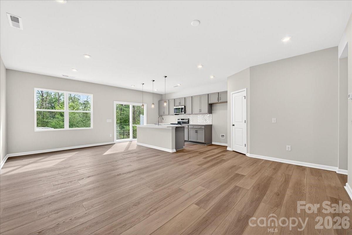 Fifteen 15 Cannon - Residential