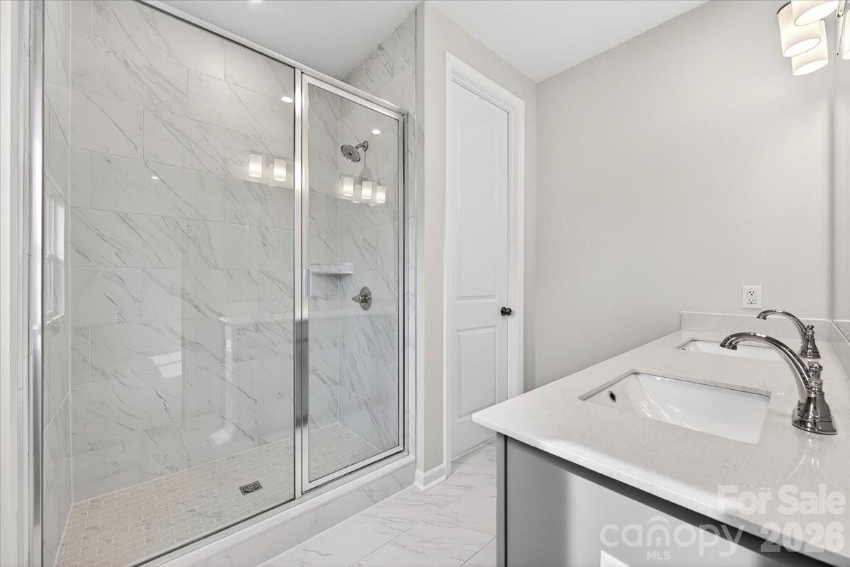 Fifteen 15 Cannon - Residential