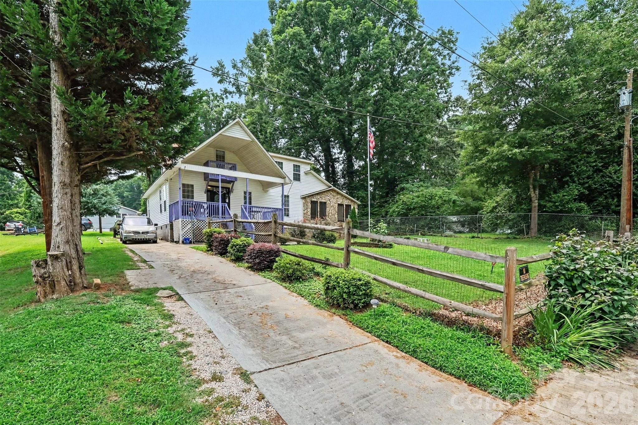 3315 Carver Place