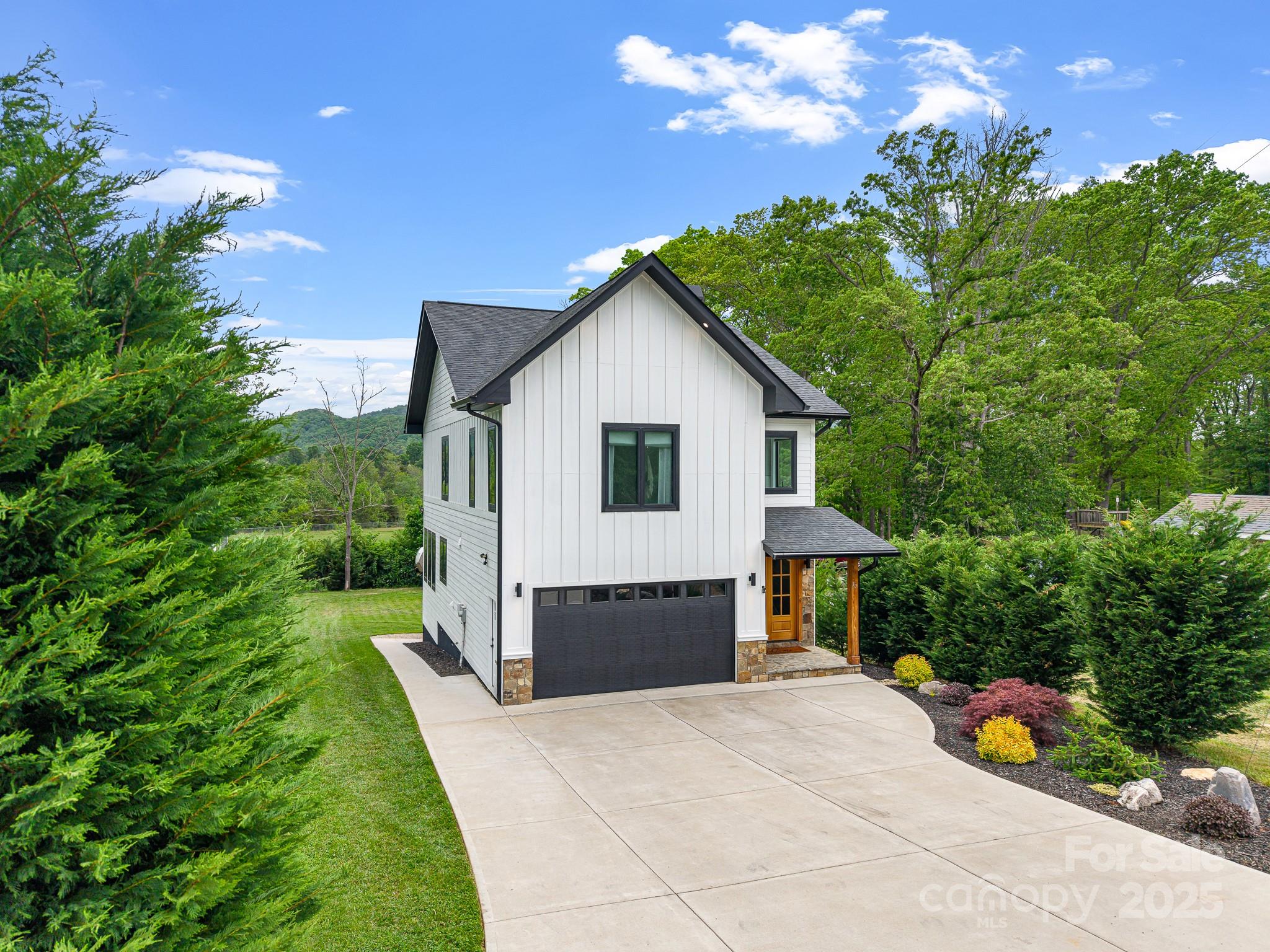 32 Taylor Mountain Road