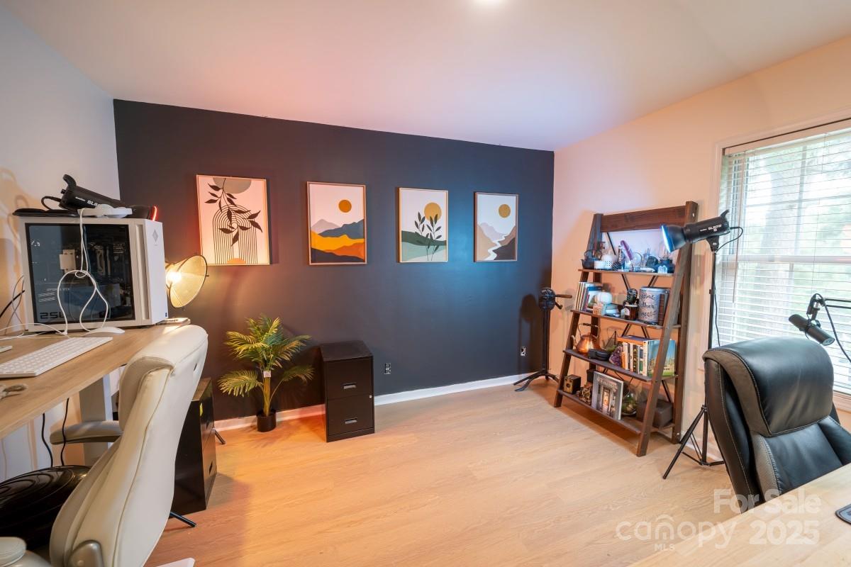 Tega Cay - Residential