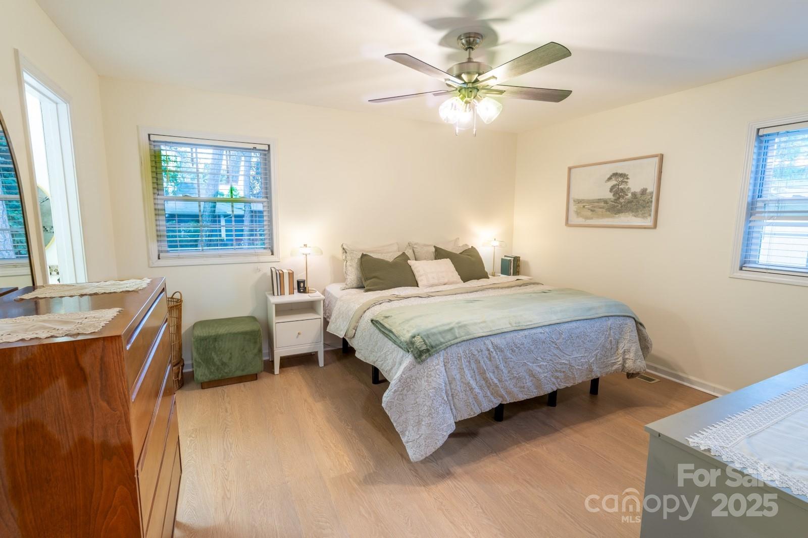 Tega Cay - Residential