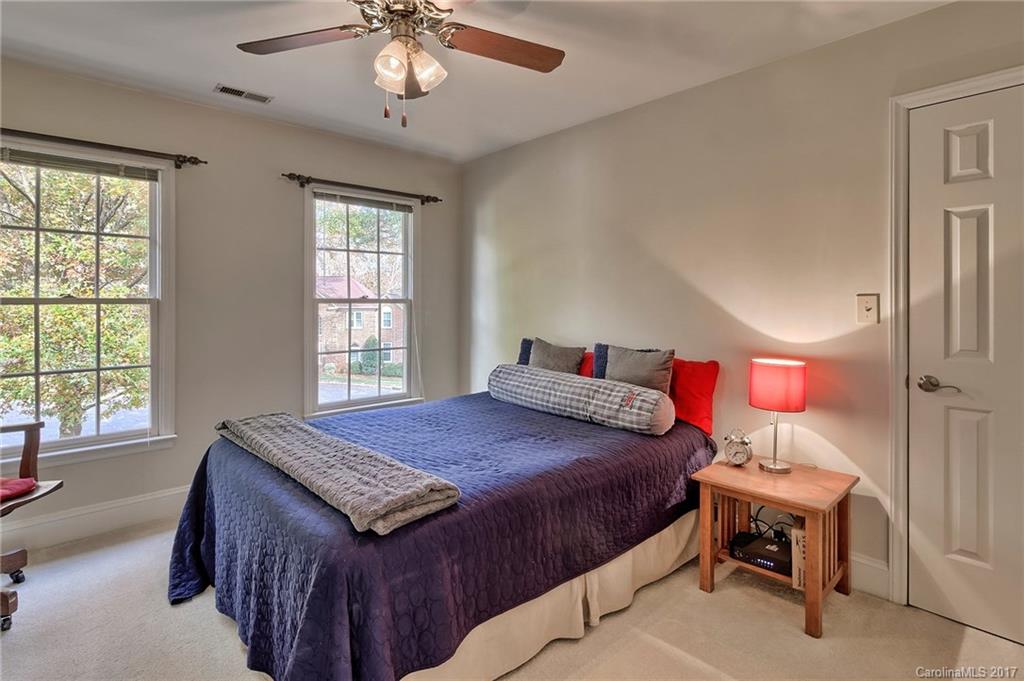 Beacon Knoll - Residential